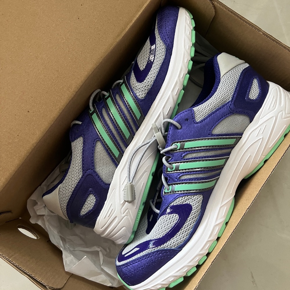 BRAND NEW Adidas Running Shoe